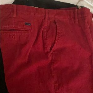 Men’s Izod corduroy pants. 42/30.